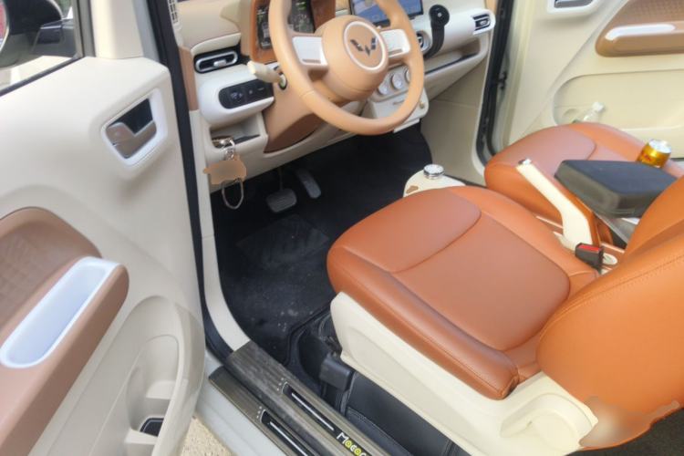 Used Wuling Hongguang MINIEV 2024 3rd Generation 215km Youth Edition Driver Seat