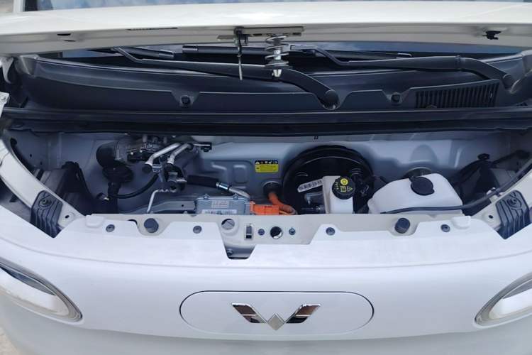 Used Wuling Hongguang MINIEV 2024 3rd Generation 215km Youth Edition Engine Bay