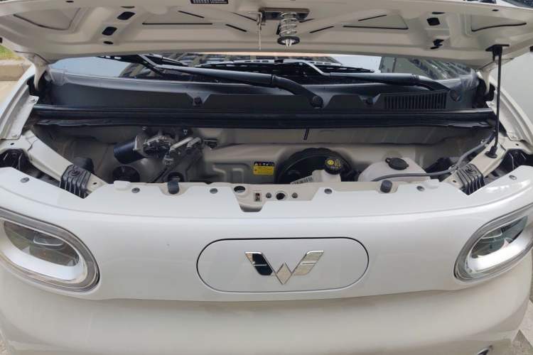 Used Wuling Hongguang MINIEV 2024 3rd Generation 215km Youth Edition Engine Bay