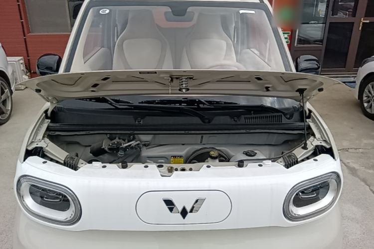 Used Wuling Hongguang MINIEV 2024 3rd Generation 215km Youth Edition Engine Bay