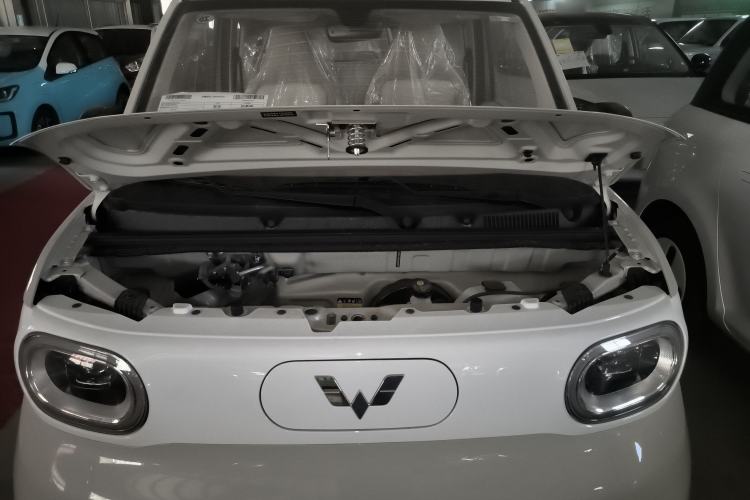 Used Wuling Hongguang MINIEV 2024 3rd Generation 215km Youth Edition Engine Bay