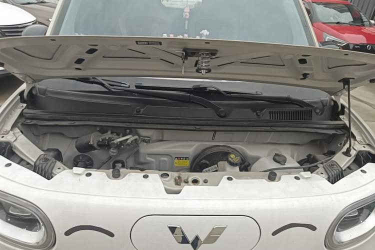 Used Wuling Hongguang MINIEV 2024 3rd Generation 215km Youth Edition Engine Bay