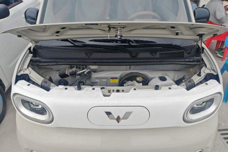 Used Wuling Hongguang MINIEV 2024 3rd Generation 215km Youth Edition Engine Bay