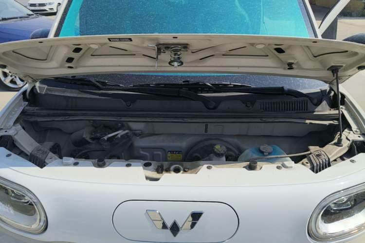Used Wuling Hongguang MINIEV 2024 3rd Generation 215km Youth Edition Engine Bay