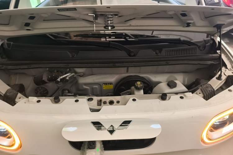 Used Wuling Hongguang MINIEV 2024 3rd Generation 215km Youth Edition Engine Bay