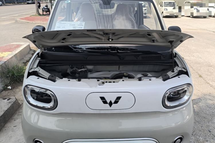 Used Wuling Hongguang MINIEV 2024 3rd Generation 215km Youth Edition Engine Bay