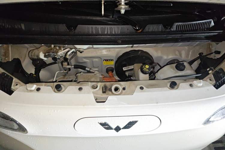 Used Wuling Hongguang MINIEV 2024 3rd Generation 215km Youth Edition Engine Bay