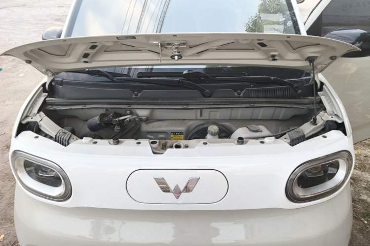 Used Wuling Hongguang MINIEV 2024 3rd Generation 215km Advanced Version Engine Bay