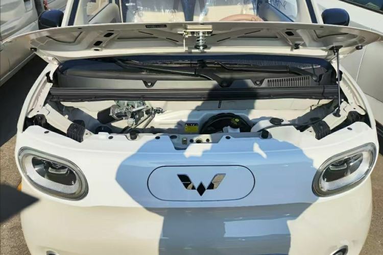 Used Wuling Hongguang MINIEV 2024 3rd Generation 215km Youth Edition Engine Bay