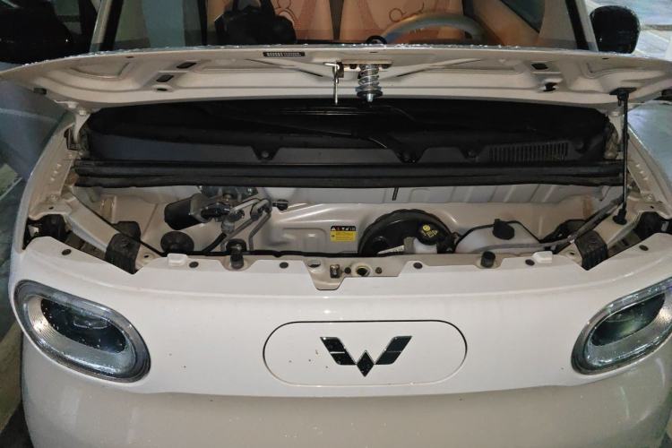 Used Wuling Hongguang MINIEV 2024 3rd Generation 215km Youth Edition Engine Bay
