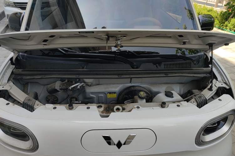 Used Wuling Hongguang MINIEV 2024 3rd Generation 215km Youth Edition Engine Bay