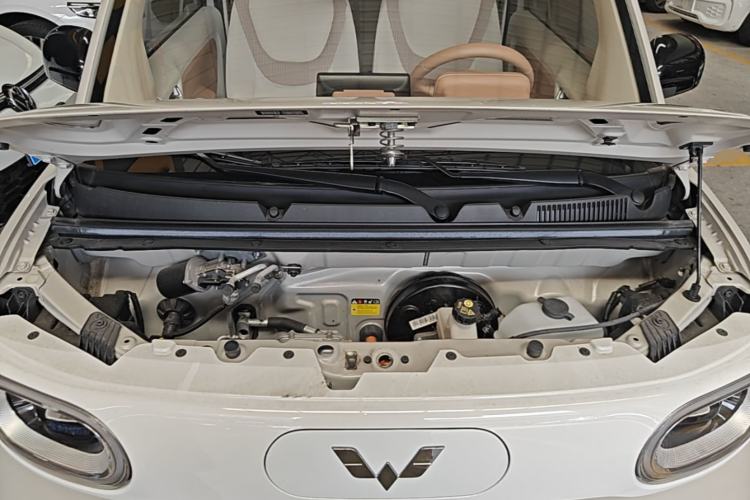 Used Wuling Hongguang MINIEV 2024 3rd Generation 215km Youth Edition Engine Bay