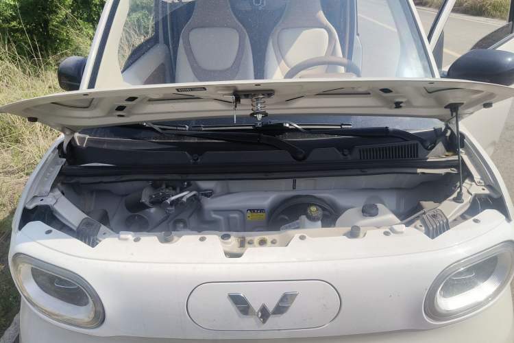 Used Wuling Hongguang MINIEV 2024 3rd Generation 215km Youth Edition Engine Bay
