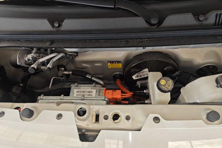 Used Wuling Hongguang MINIEV 2024 3rd Generation 215km Youth Edition Engine Bay