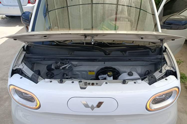 Used Wuling Hongguang MINIEV 2024 3rd Generation 215km Youth Edition Engine Bay