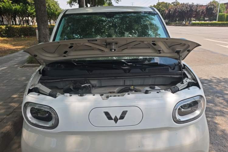 Used Wuling Hongguang MINIEV 2024 3rd Generation 215km Youth Edition Engine Bay