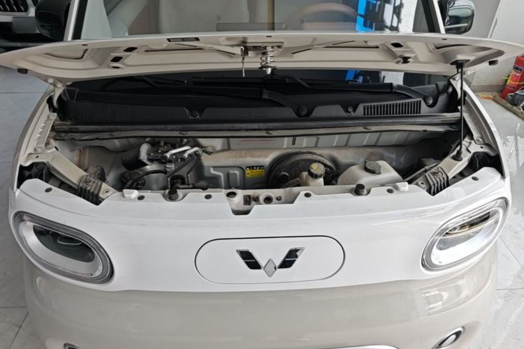 Used Wuling Hongguang MINIEV 2024 3rd Generation 215km Youth Edition Engine Bay