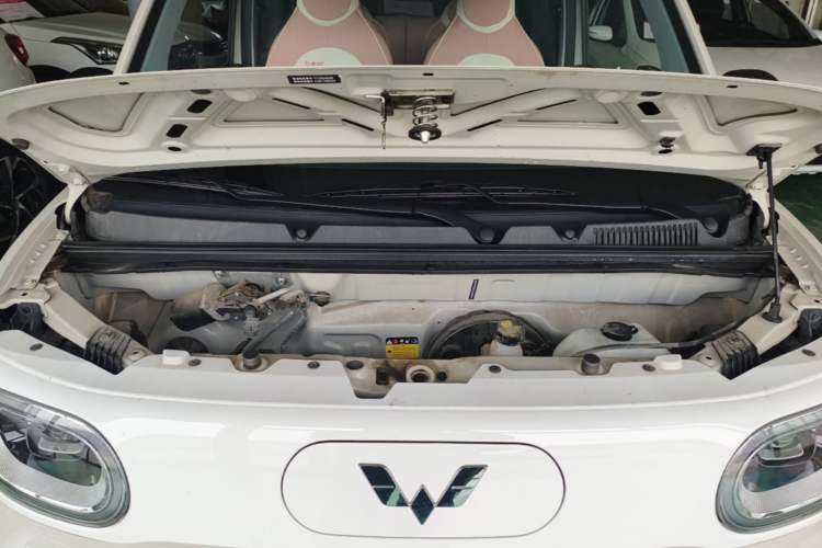 Used Wuling Hongguang MINIEV 2024 3rd Generation 215km Youth Edition Engine Bay