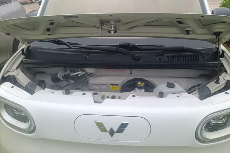 Used Wuling Hongguang MINIEV 2024 3rd Generation 215km Advanced Version Engine Bay