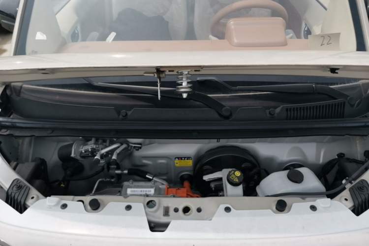 Used Wuling Hongguang MINIEV 2024 3rd Generation 215km Youth Edition Engine Bay