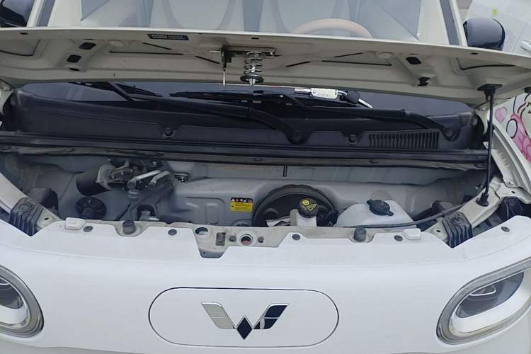 Used Wuling Hongguang MINIEV 2024 3rd Generation 215km Youth Edition Engine Bay