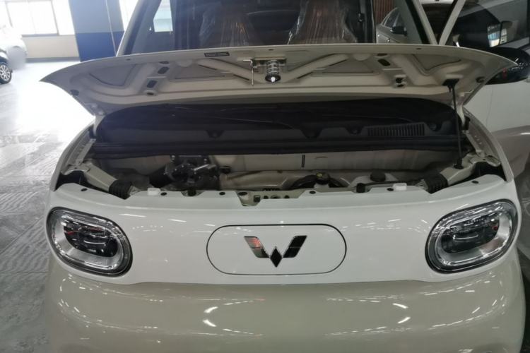Used Wuling Hongguang MINIEV 2024 3rd Generation 215km Youth Edition Engine Bay