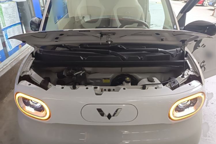 Used Wuling Hongguang MINIEV 2024 3rd Generation 215km Youth Edition Engine Bay