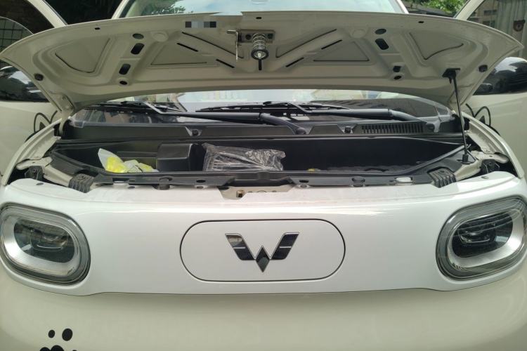 Used Wuling Hongguang MINIEV 2024 3rd Generation 215km Youth Edition Engine Bay