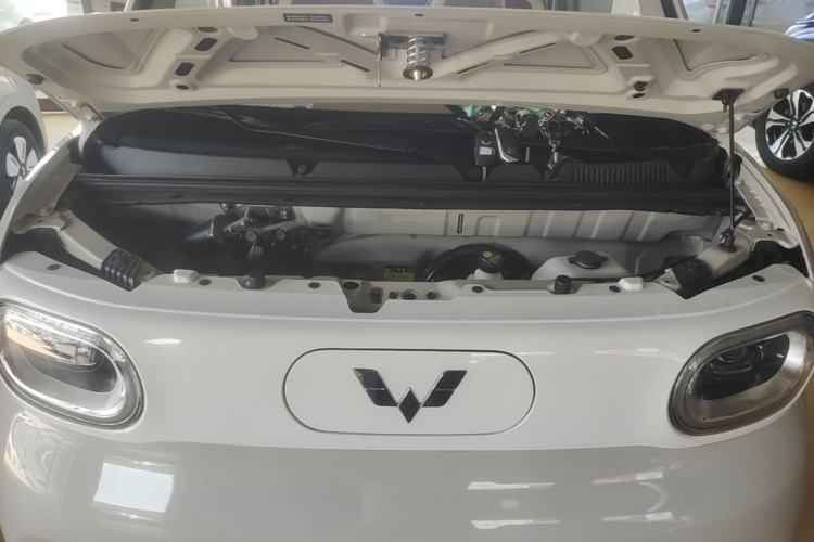 Used Wuling Hongguang MINIEV 2024 3rd Generation 215km Youth Edition Engine Bay