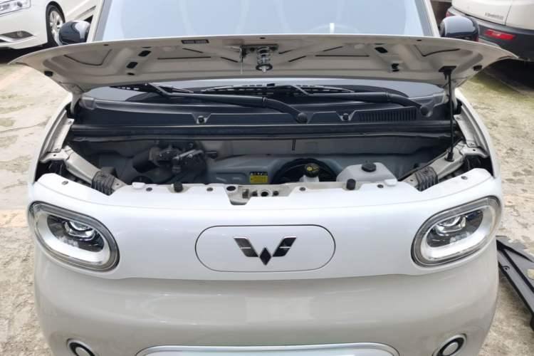 Used Wuling Hongguang MINIEV 2024 3rd Generation 215km Youth Edition Engine Bay