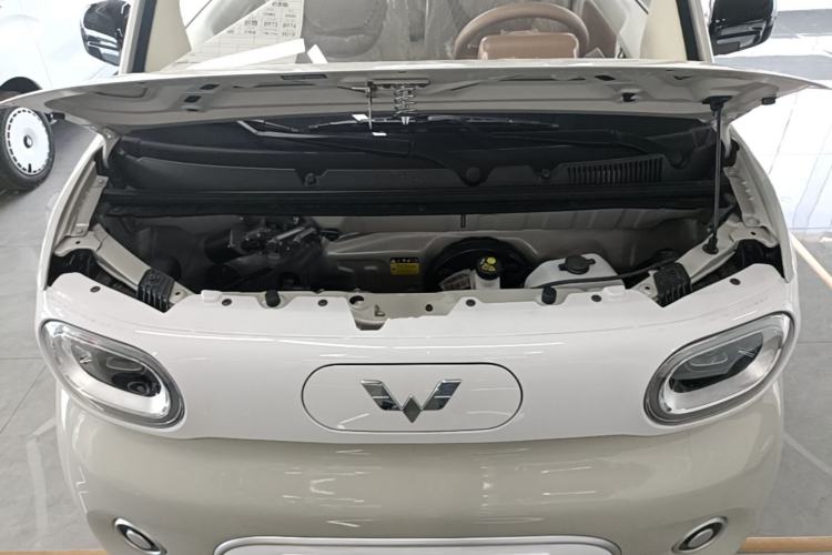 Used Wuling Hongguang MINIEV 2024 3rd Generation 215km Youth Edition Engine Bay