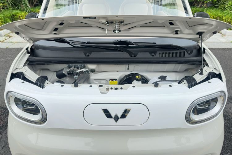 Used Wuling Hongguang MINIEV 2024 3rd Generation 215km Youth Edition Engine Bay
