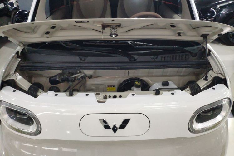 Used Wuling Hongguang MINIEV 2024 3rd Generation 215km Advanced Version Engine Bay
