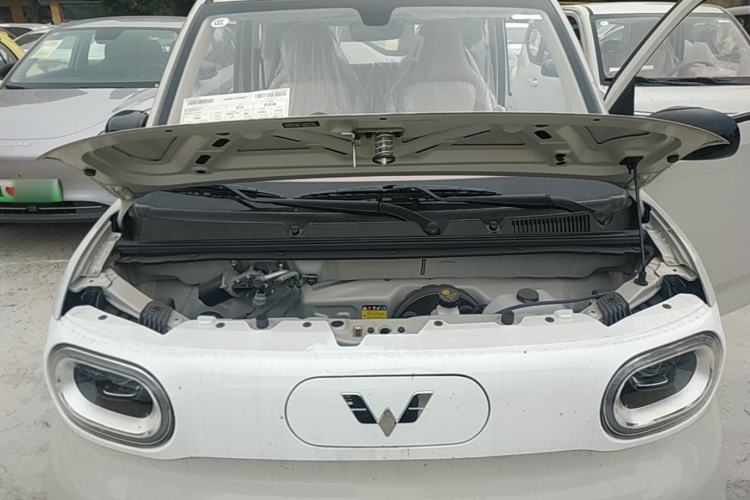 Used Wuling Hongguang MINIEV 2024 3rd Generation 215km Youth Edition Engine Bay