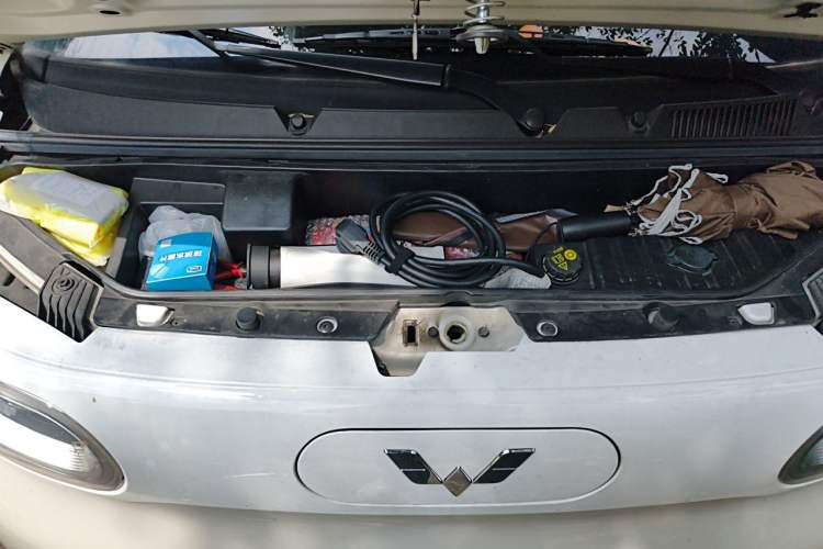 Used Wuling Hongguang MINIEV 2024 3rd Generation 215km Youth Edition Engine Bay