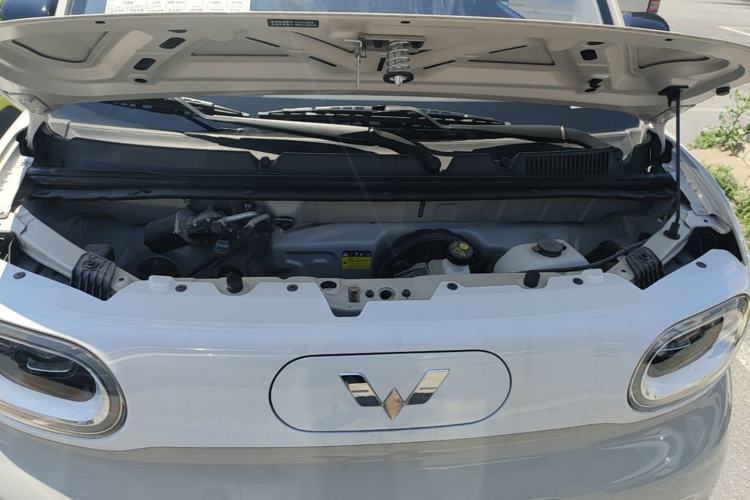 Used Wuling Hongguang MINIEV 2024 3rd Generation 215km Youth Edition Engine Bay
