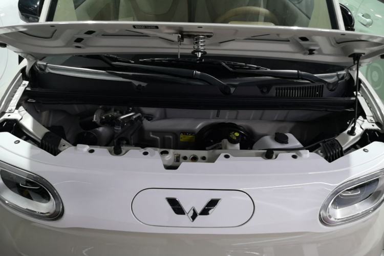Used Wuling Hongguang MINIEV 2024 3rd Generation 215km Youth Edition Engine Bay