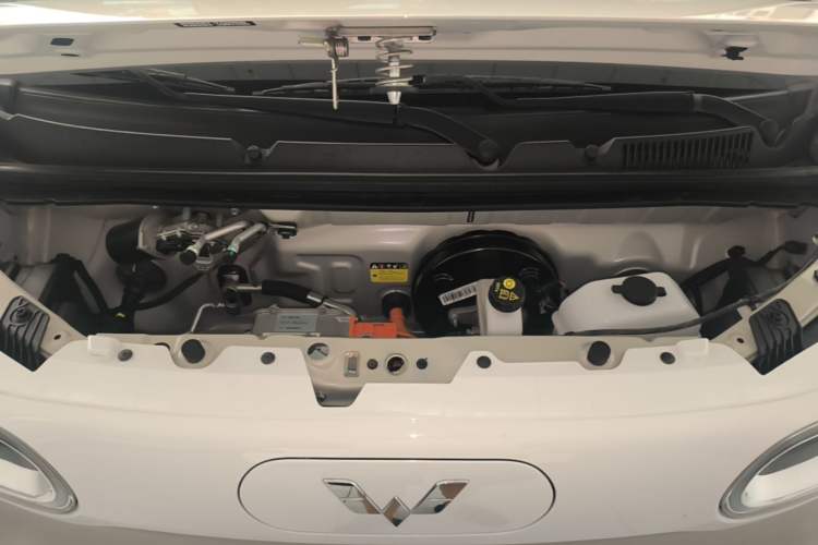 Used Wuling Hongguang MINIEV 2024 3rd Generation 215km Youth Edition Engine Bay