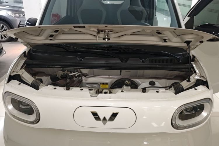 Used Wuling Hongguang MINIEV 2024 3rd Generation 215km Advanced Version Engine Bay
