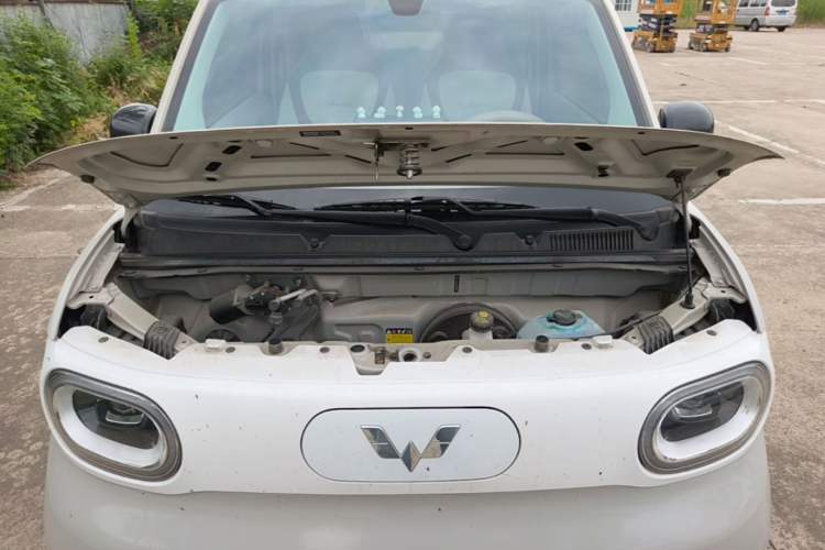 Used Wuling Hongguang MINIEV 2024 3rd Generation 215km Youth Edition Engine Bay