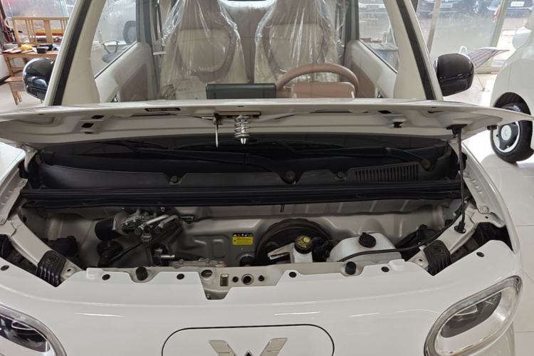Used Wuling Hongguang MINIEV 2024 3rd Generation 215km Youth Edition Engine Bay