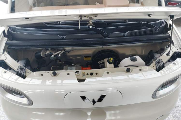 Used Wuling Hongguang MINIEV 2024 3rd Generation 215km Youth Edition Engine Bay