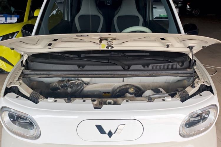 Used Wuling Hongguang MINIEV 2024 3rd Generation 170 km Engine Bay