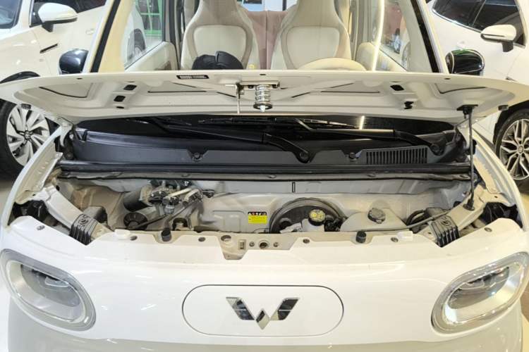 Used Wuling Hongguang MINIEV 2024 3rd Generation 215km Youth Edition Engine Bay