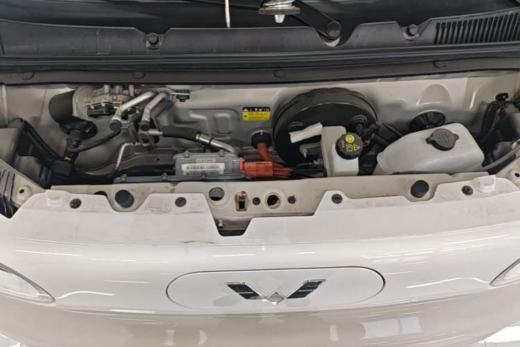 Used Wuling Hongguang MINIEV 2024 3rd Generation 215km Youth Edition Engine Bay