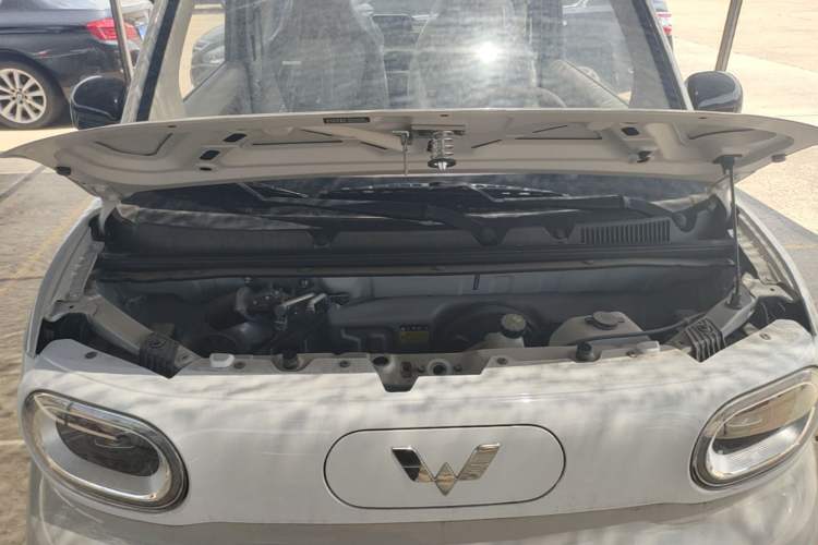 Used Wuling Hongguang MINIEV 2024 3rd Generation 215km Youth Edition Engine Bay