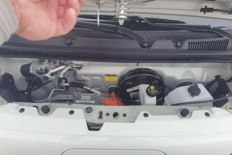 Used Wuling Hongguang MINIEV 2024 3rd Generation 215km Advanced Version Engine Bay