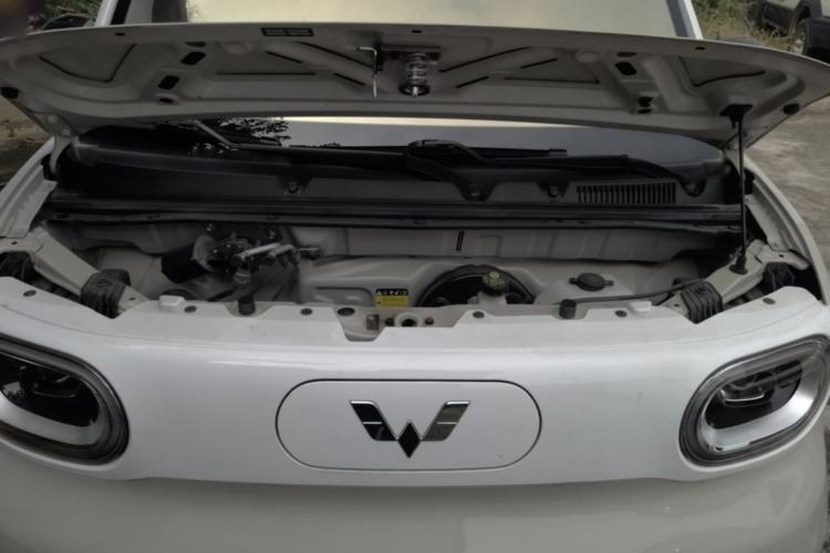 Used Wuling Hongguang MINIEV 2024 3rd Generation 215km Advanced Version Engine Bay