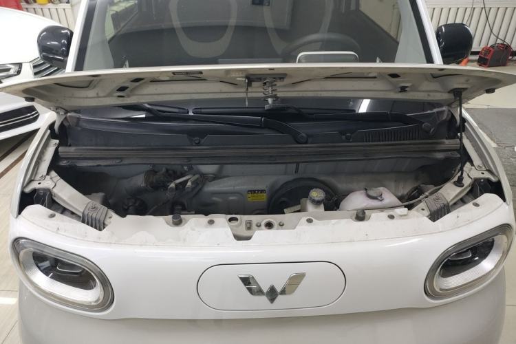 Used Wuling Hongguang MINIEV 2024 3rd Generation 170 km Engine Bay