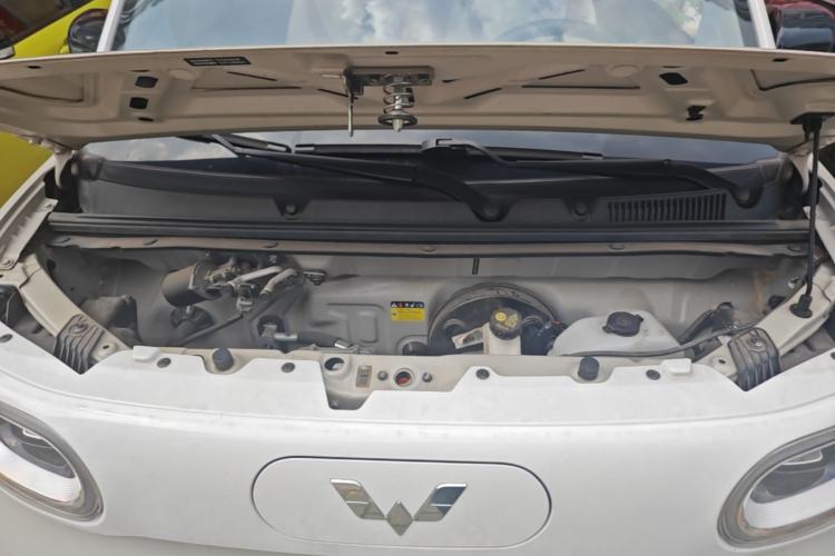 Used Wuling Hongguang MINIEV 2024 3rd Generation 215km Advanced Version Engine Bay